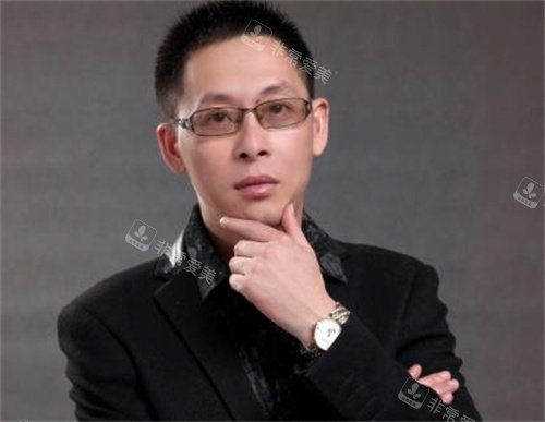 吴长飞医生个人照