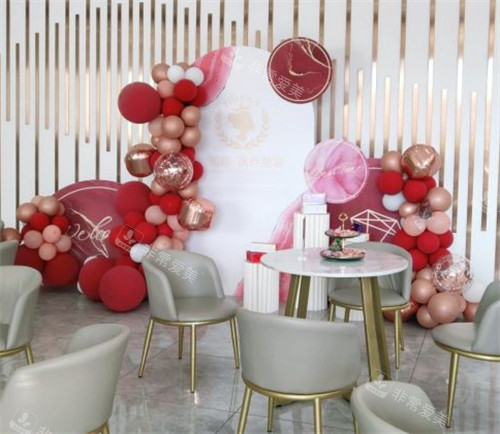 烟台知颜整形大厅环境图