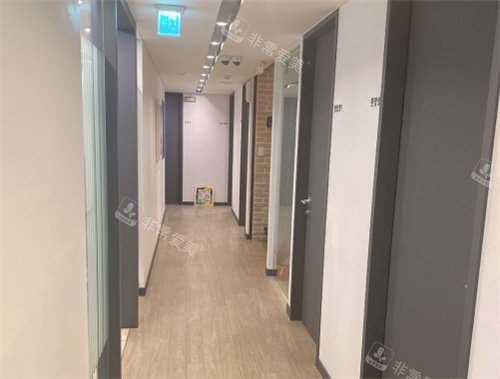 韓國普羅菲耳Profile整形醫(yī)院走廊 韓國普羅菲耳Profile整形醫(yī)院走廊
