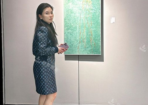 蒋铮铮个人照
