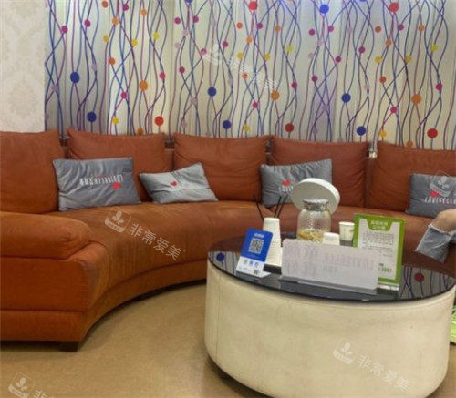 重庆时光整形等待区