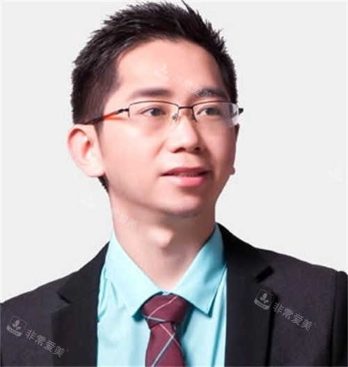 鲍义华个人照