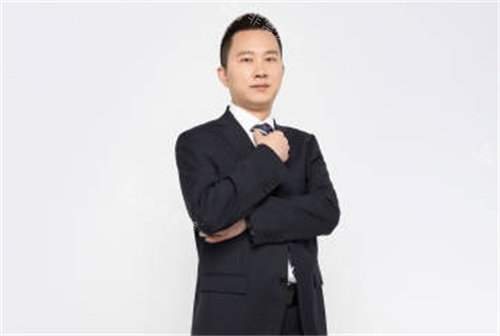 付巨峰个人照