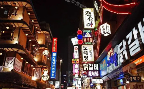 韩国明洞夜景