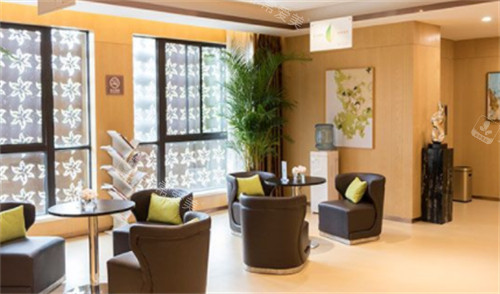西安叶子医疗美容休息区环境图