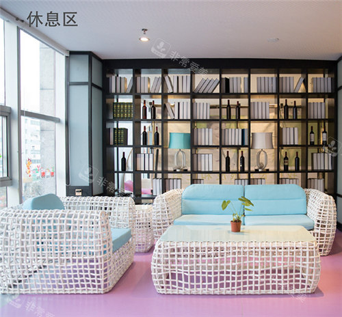 駐馬店美蘭德醫(yī)療美容等候區(qū) 駐馬店美蘭德醫(yī)療美容等候區(qū)