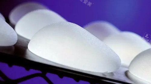 水滴形假体的照片