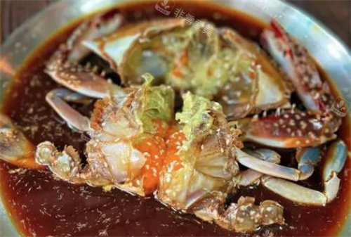韩国美食店推荐|韩国必吃的传统美食！四家首尔超火的酱蟹店~