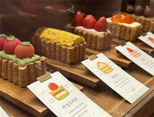 甜品臺(tái)展示圖.jpg