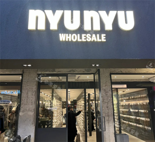 Nyunyu店鋪門頭環(huán)境