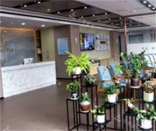 威海星范医疗美容大厅环境图
