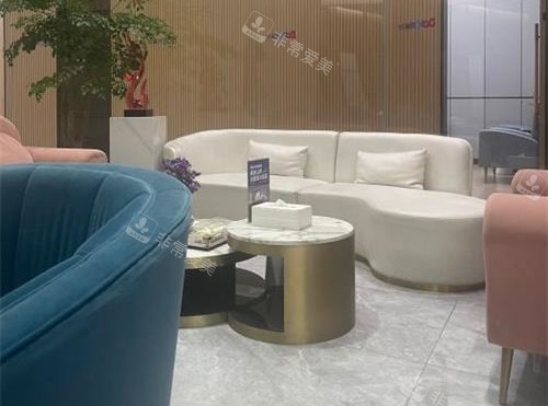 重慶銅雀臺整形醫(yī)院休息區(qū)