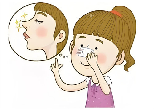 隆鼻修復(fù)<span style= 隆鼻修復(fù)<span style=