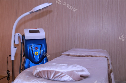 成都友谊医院疤痕科治疗区