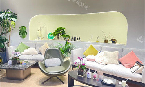 青岛旎尔医疗美容沙发图