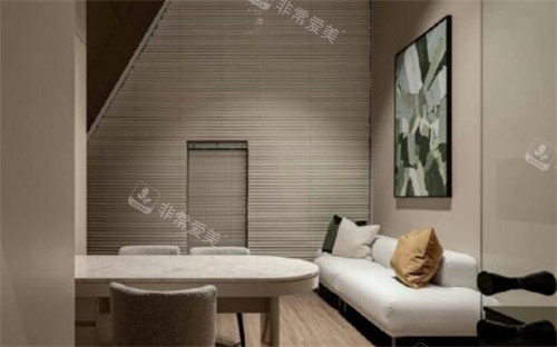 韓國(guó)doctors皮膚科環(huán)境一角 韓國(guó)doctors皮膚科環(huán)境一角