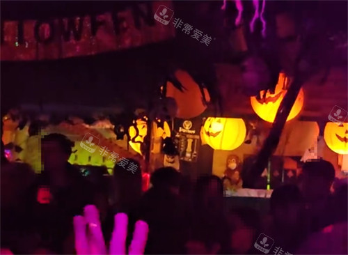韓國(guó)弘大附近的夜店-萬(wàn)圣節(jié)主題 韓國(guó)弘大附近的夜店-萬(wàn)圣節(jié)主題