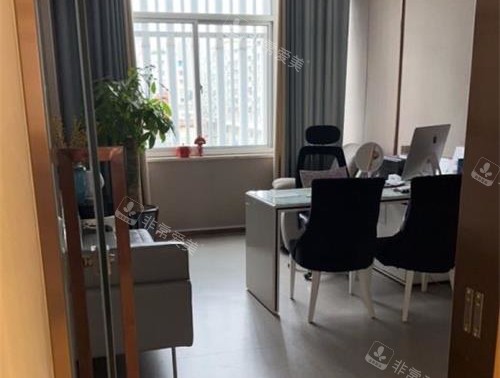 福州海峡整形医院咨询室