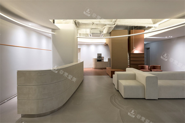 韓國DAYBEAU皮膚科弘大店大廳