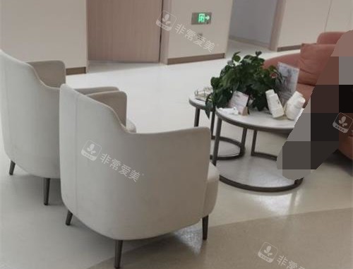 西安國醫(yī)中心整形醫(yī)院休息區(qū) 西安國醫(yī)中心整形醫(yī)院休息區(qū)