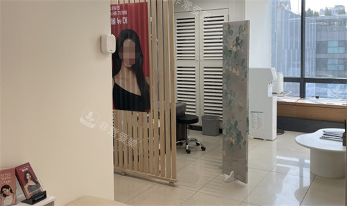 韓國give美醫(yī)院大廳環(huán)境 韓國give美醫(yī)院大廳環(huán)境