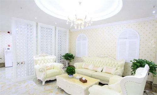 芜湖壹加壹医疗美容等待区环境