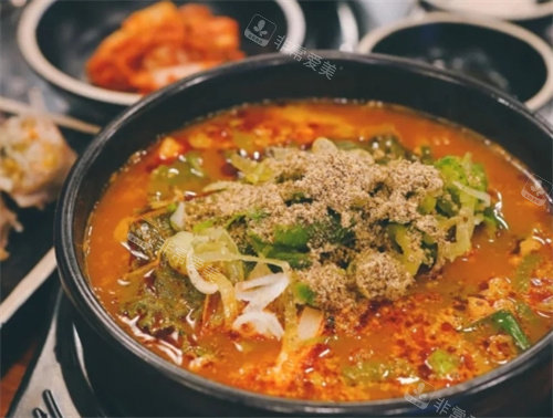 脊骨土豆湯