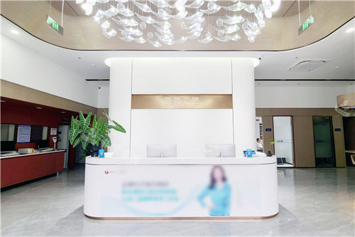 阜阳美欧口腔前台