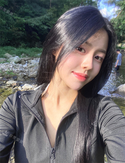 韓國(guó)21整形隆鼻后圖片