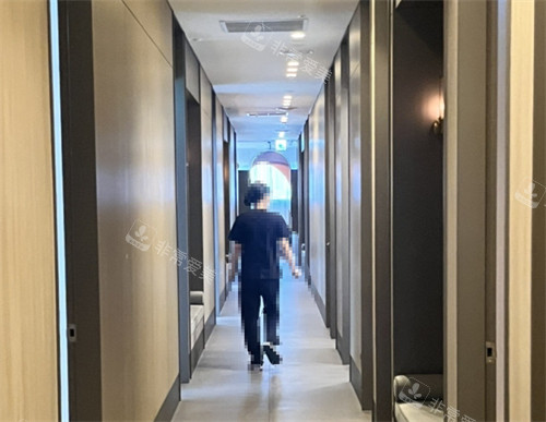 韓國奧嘉娜皮膚科走廊 韓國奧嘉娜皮膚科走廊