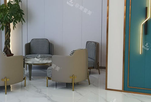 福州新世纪医疗美容等候区