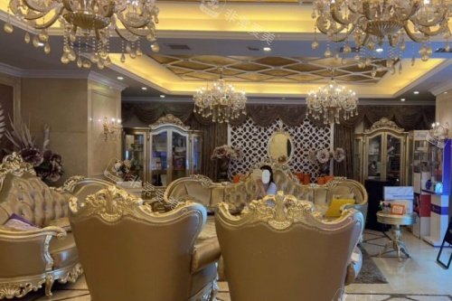 武汉中翰整形候诊区