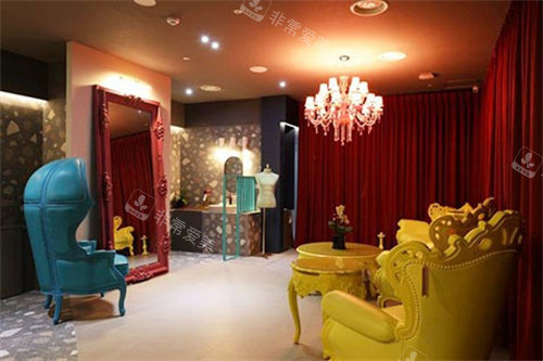 韓國Toxnfill醫(yī)院弘大新村店休息區(qū) 韓國Toxnfill醫(yī)院弘大新村店休息區(qū)