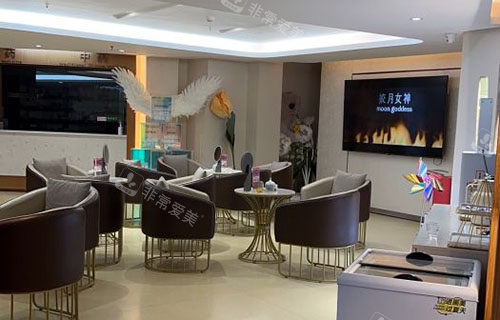 成都画美医疗美容大厅休息区