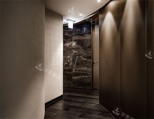 清潭es整形外科走廊环境