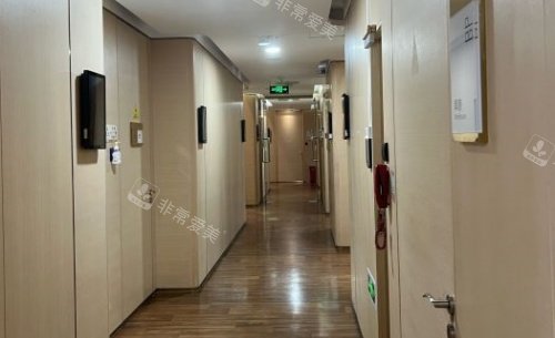 成都華美紫馨整形醫(yī)院環(huán)境示意圖 成都華美紫馨整形醫(yī)院環(huán)境示意圖