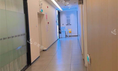 中山爱汇星医疗美容走廊图 中山爱汇星医疗美容走廊图