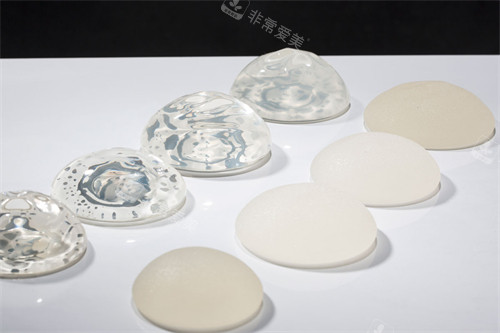 隆胸假體展示圖