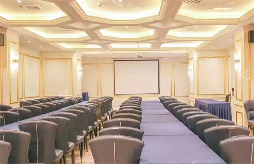 贵阳惺悦医疗美容会议室