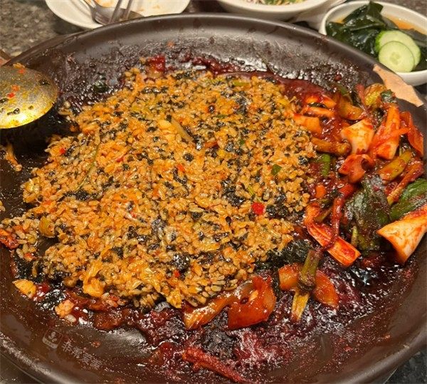Bagodong辣炒鱿鱼图片
