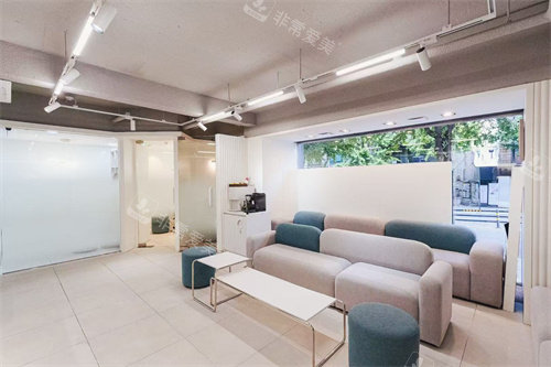 韩国伊美芝整形皮肤科休息区