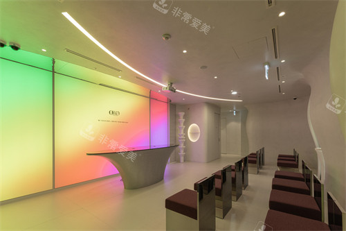 韩国own医院三成店大厅环境图