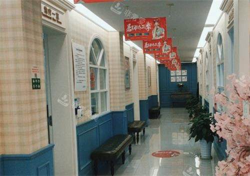 常德德美口腔走廊环境