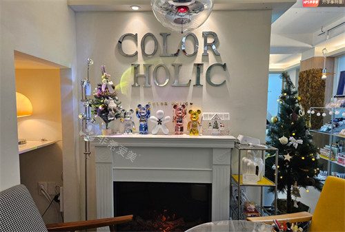 Color Holic个人形象作品室内部环境