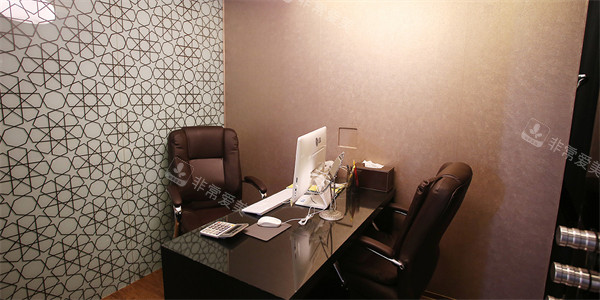 韓國Yaan皮膚科<span style=