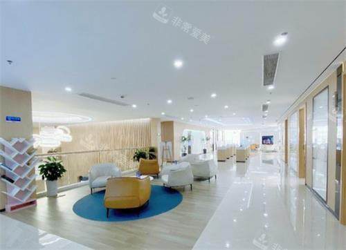 南通美奥口腔等候区