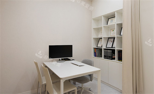 韩国喜悦整形外科面诊室环境