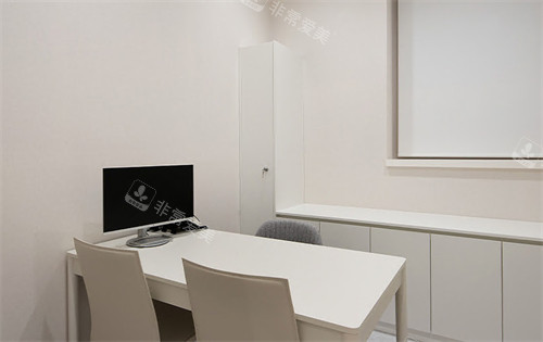 韩国喜悦整形外科面诊室一角