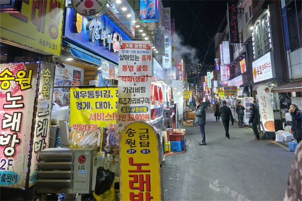 韓國(guó)札嘎其市場(chǎng)街道 韓國(guó)札嘎其市場(chǎng)街道