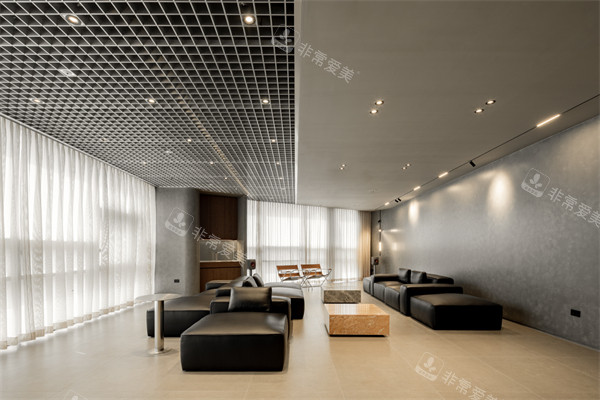 韩国釜山格莱斯皮肤科等待区一览